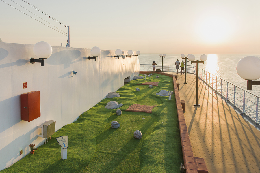 MSC Lirica Class Mini Golf.jpg